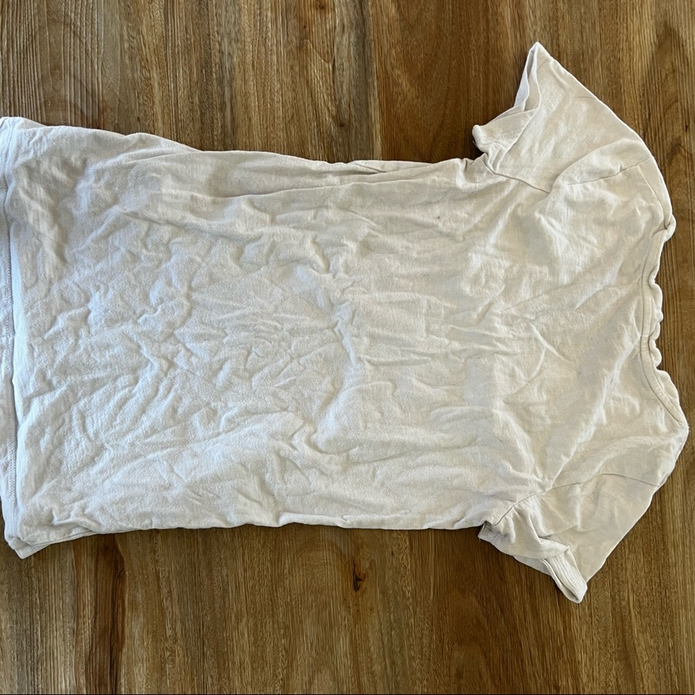 Merona Tshirt - Picture 2 of 2